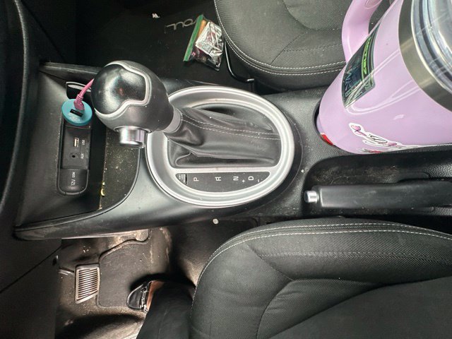 Used 2017 Kia Soul + FWD image 18