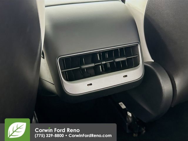 Used 2020 Tesla Model 3 Standard Range Plus image 25