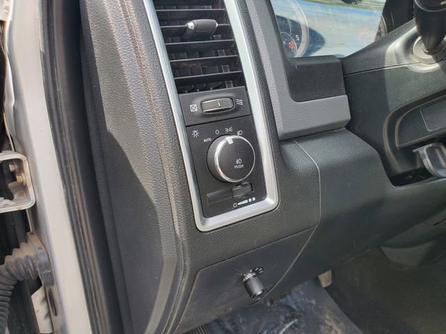 Used 2018 RAM 5500 SLT w/ Quick Order Package 29G SLT AWD/4WD image 9
