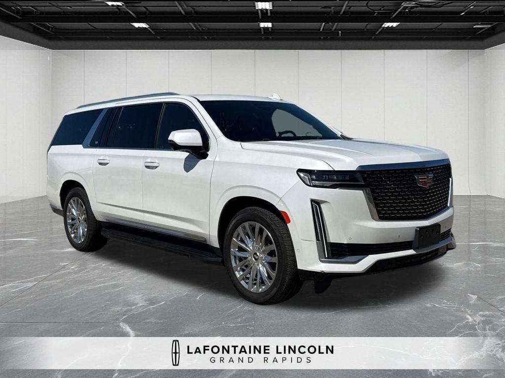 Used 2021 Cadillac Escalade ESV Premium Luxury w/ Driver Assist Tech Package AWD/4WD image 7