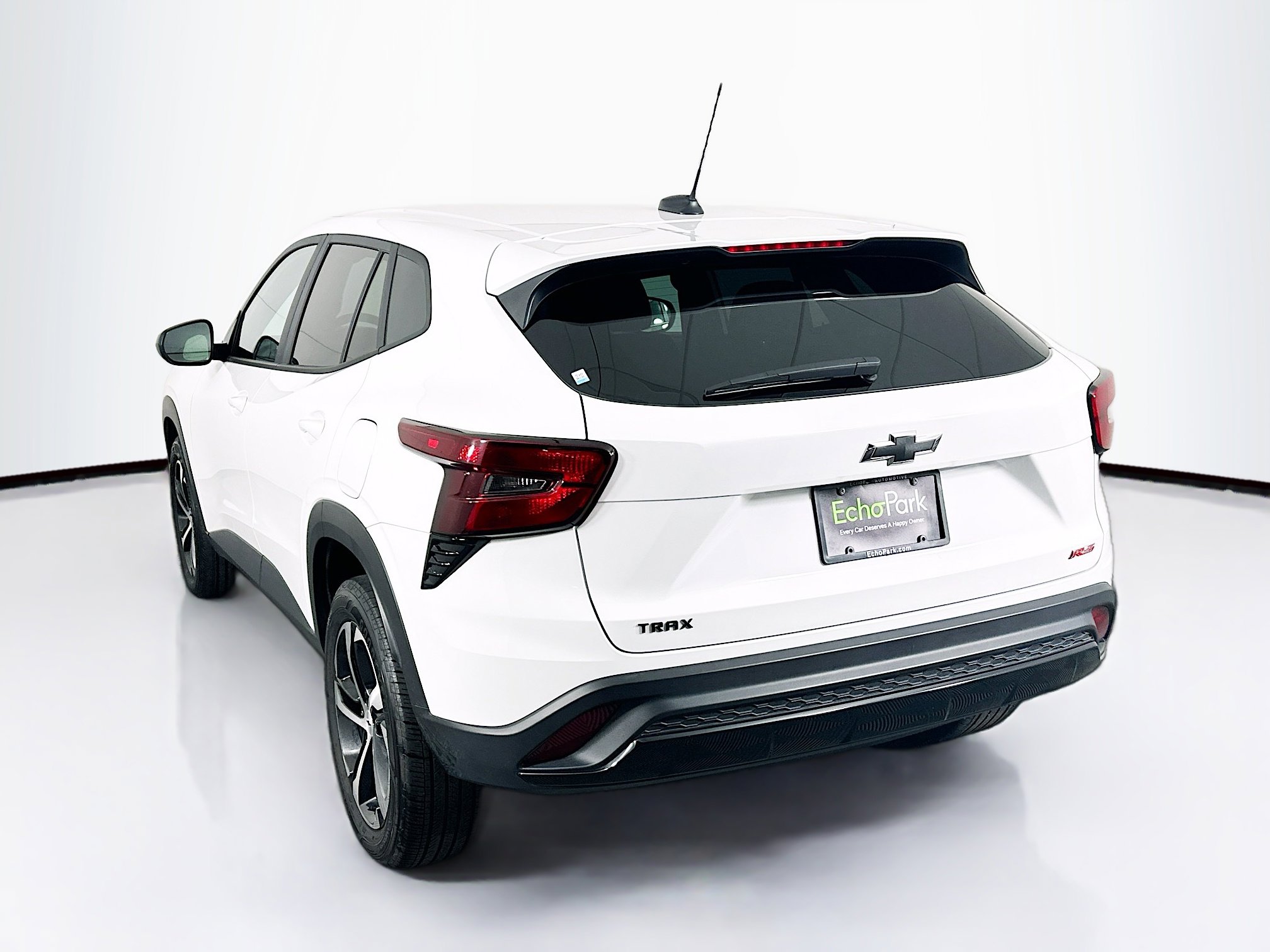 Used 2024 Chevrolet Trax RS image 5