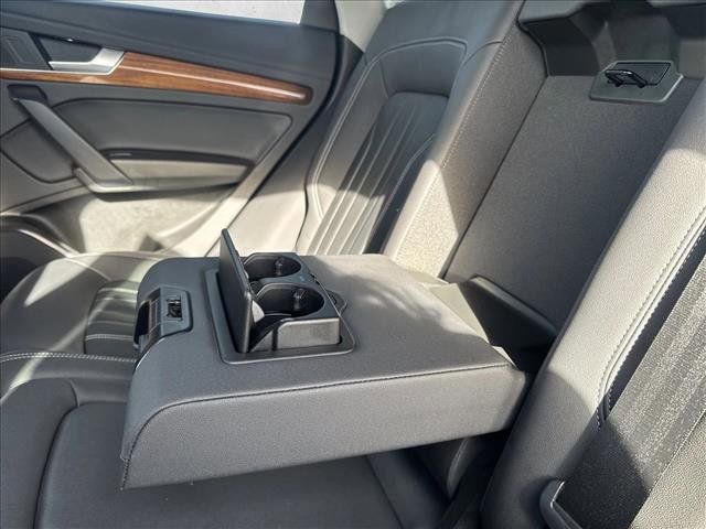 Used 2022 Audi Q5 2.0T Premium image 17