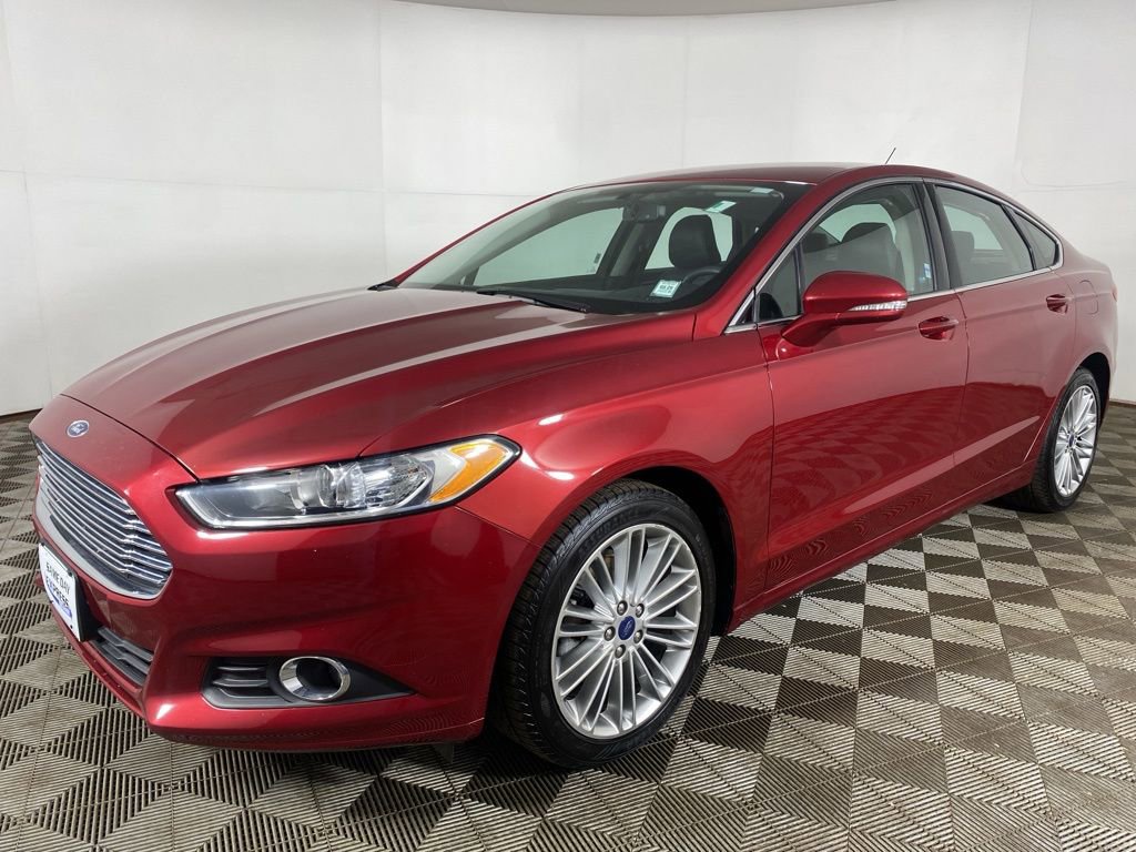 Used 2016 Ford Fusion SE w/ Equipment Group 202A image 20
