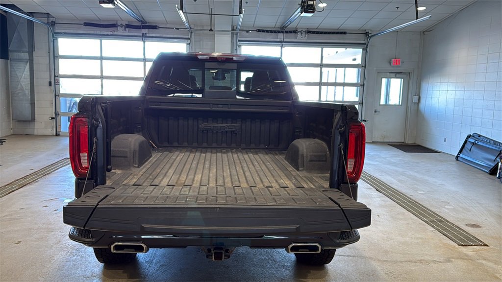 Used 2022 GMC Sierra 1500 AT4 w/ AT4 Premium Package image 17