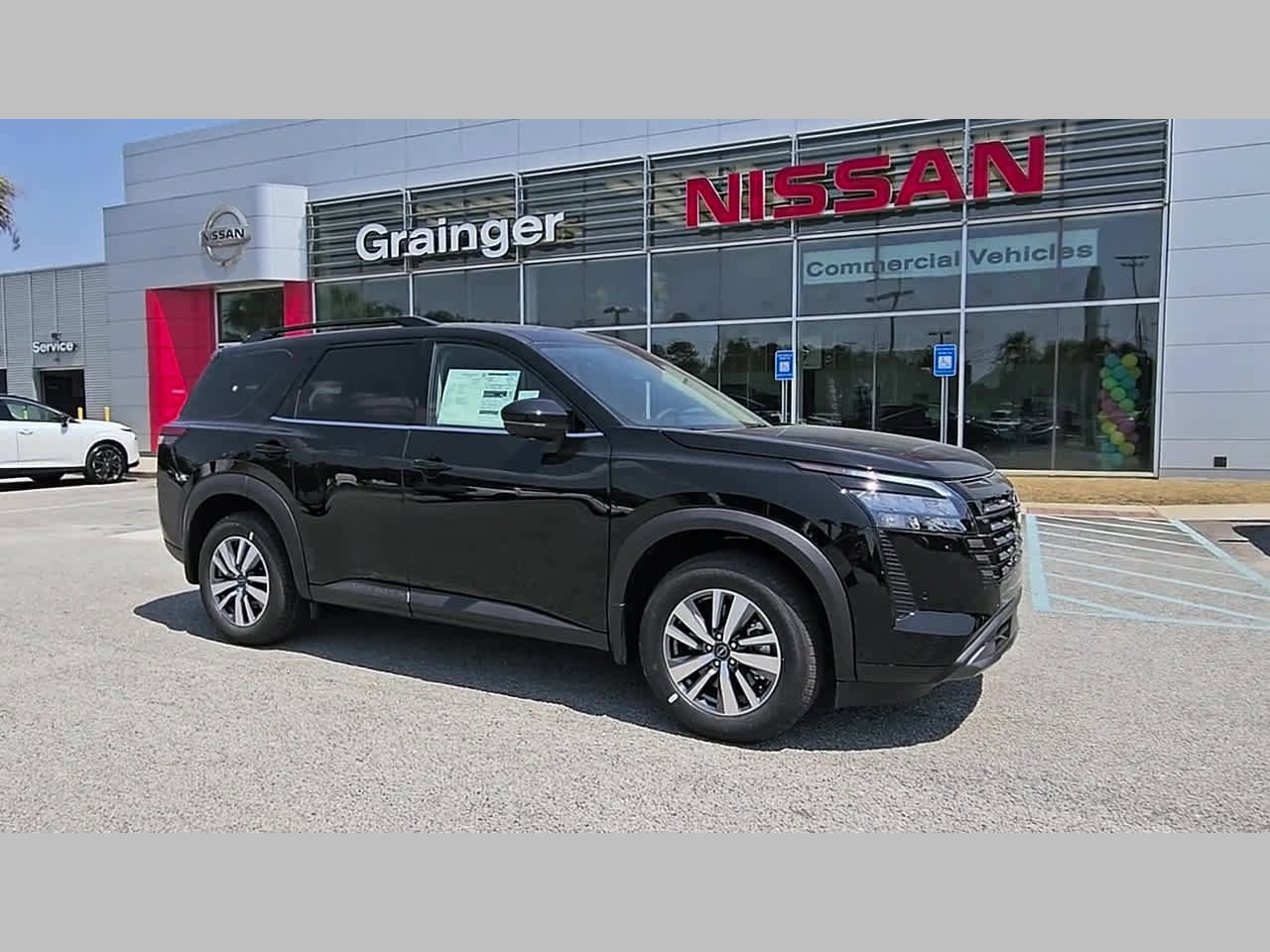 New 2026 Nissan Pathfinder SL FWD image 37