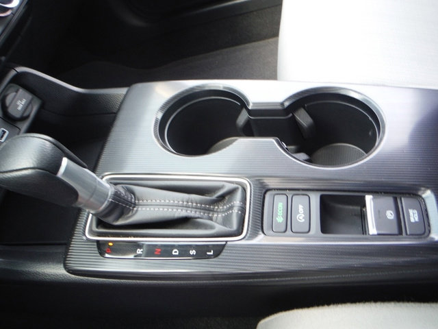 Used 2024 Honda Civic LX image 15