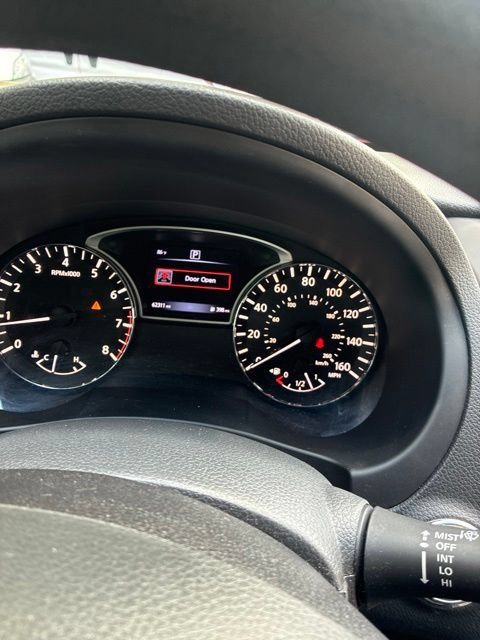 Used 2017 Nissan Altima 2.5 S w/ Power Driver Seat Package FWD image 9