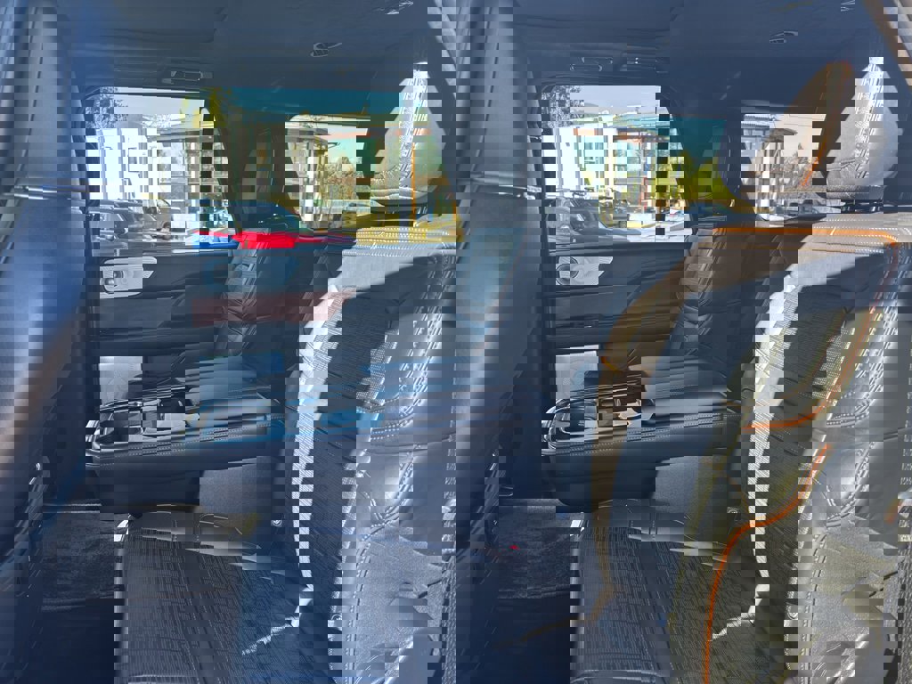 Used 2024 Lincoln Navigator L Black Label image 30