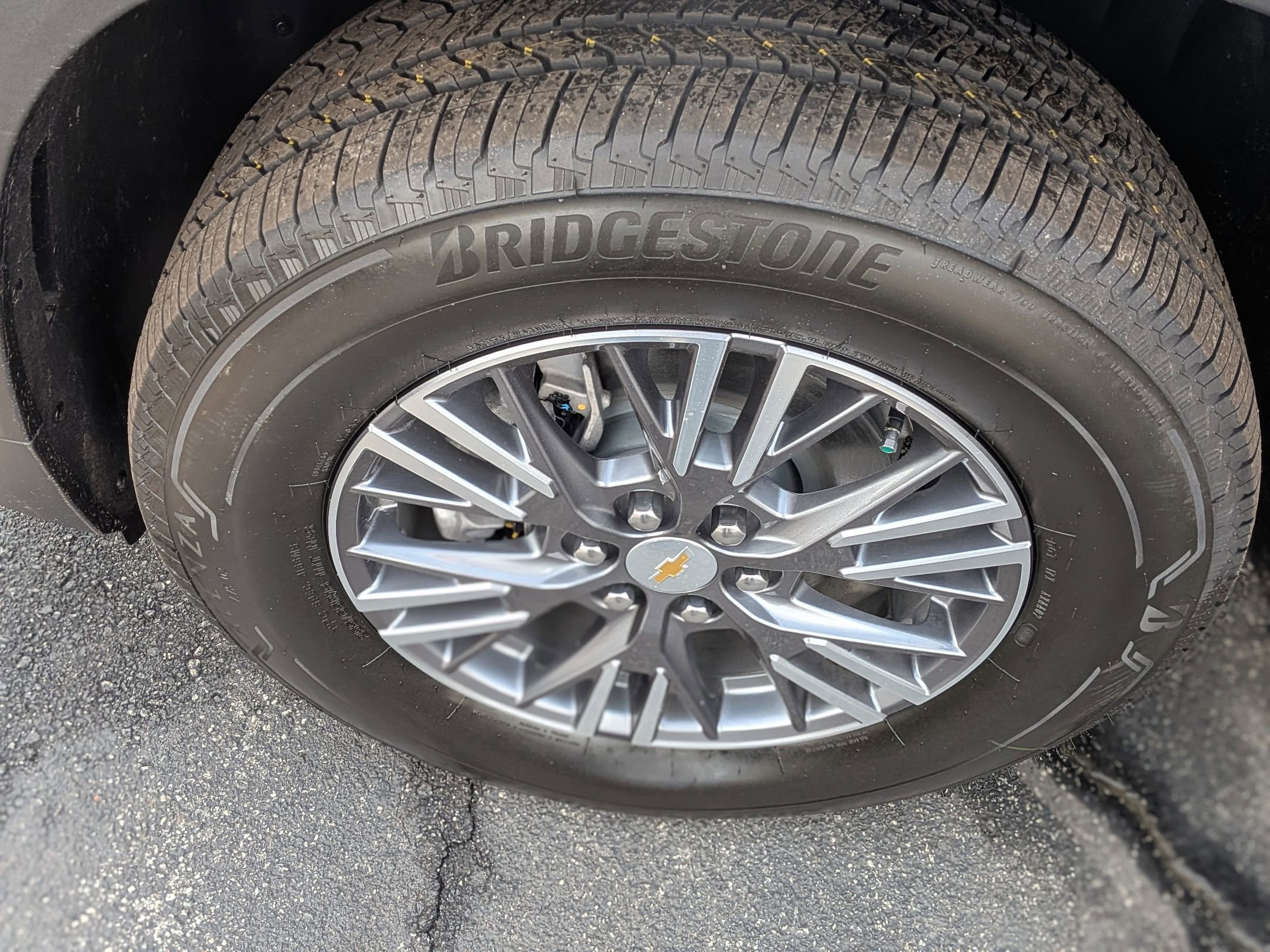 New 2026 Chevrolet Traverse LT FWD image 11