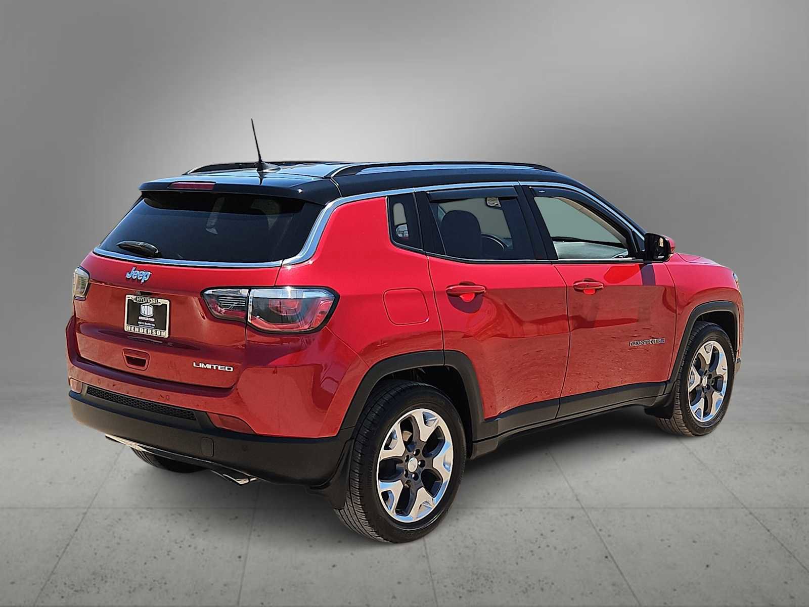 Used 2018 Jeep Compass Limited w/ Navigation Group FWD image 8