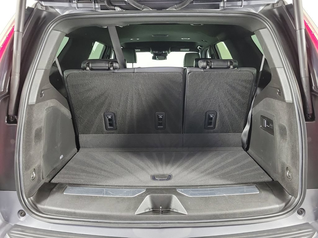 Used 2022 Cadillac Escalade Luxury RWD image 8