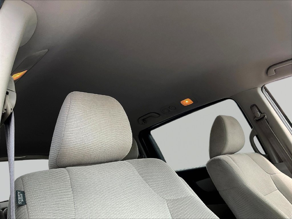 Used 2011 Honda Odyssey LX image 26