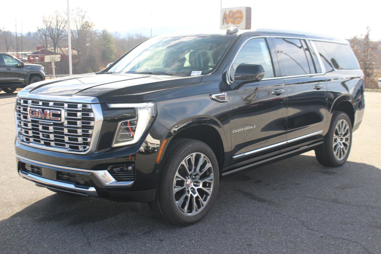 New 2026 GMC Yukon XL Denali w/ Sun & Power Step Package image 3