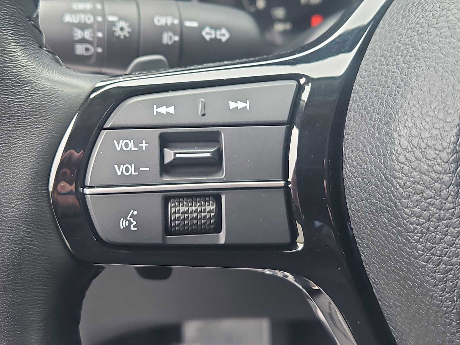 Certified 2023 Honda Pilot Elite image 23
