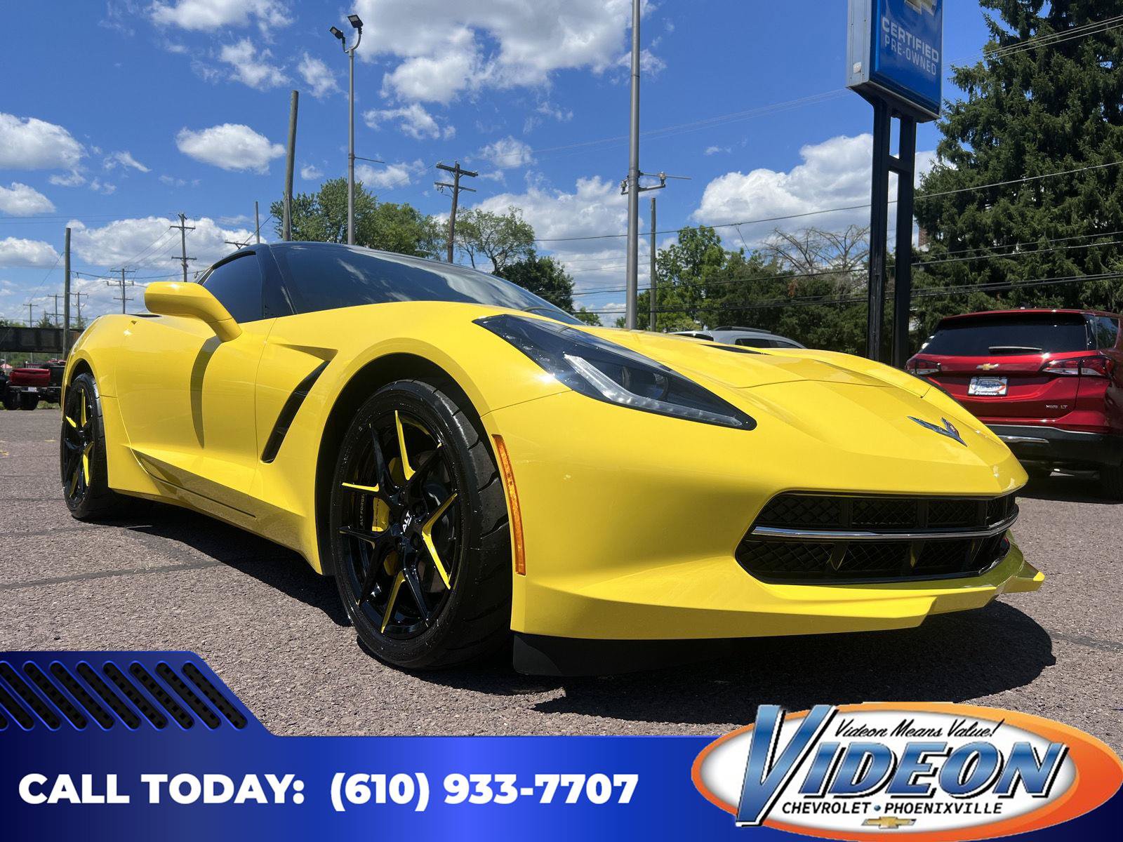 Used 2017 Chevrolet Corvette Stingray Coupe w/ 1LT