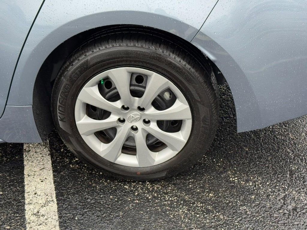Certified 2025 Toyota Corolla LE image 10
