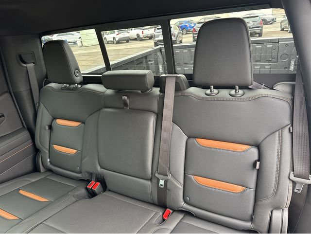New 2026 GMC Sierra 1500 AT4 w/ AT4 Premium Package AWD/4WD image 16