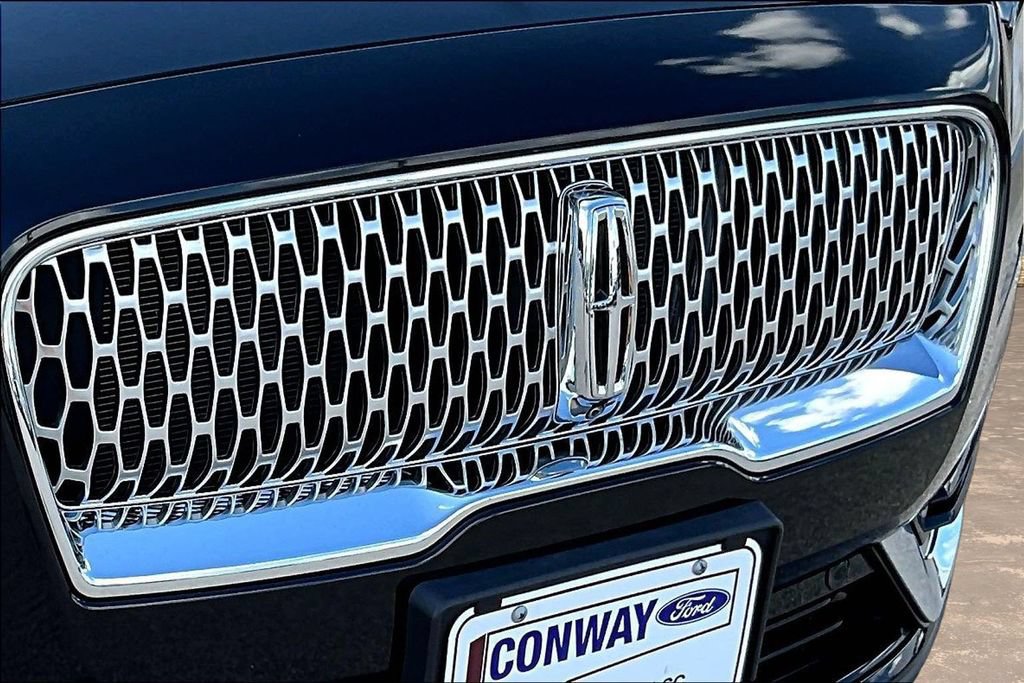 Used 2019 Lincoln Nautilus Reserve FWD image 35
