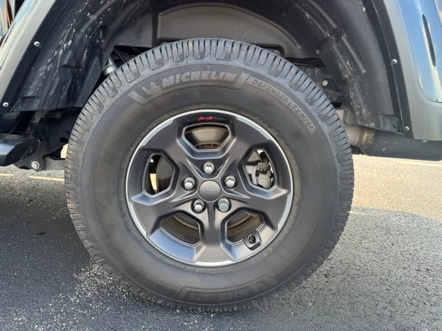 Used 2021 Jeep Gladiator Rubicon AWD/4WD image 11