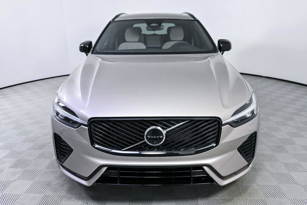 New 2026 Volvo XC60 B5 Plus w/ Protection Package Premier AWD/4WD image 34