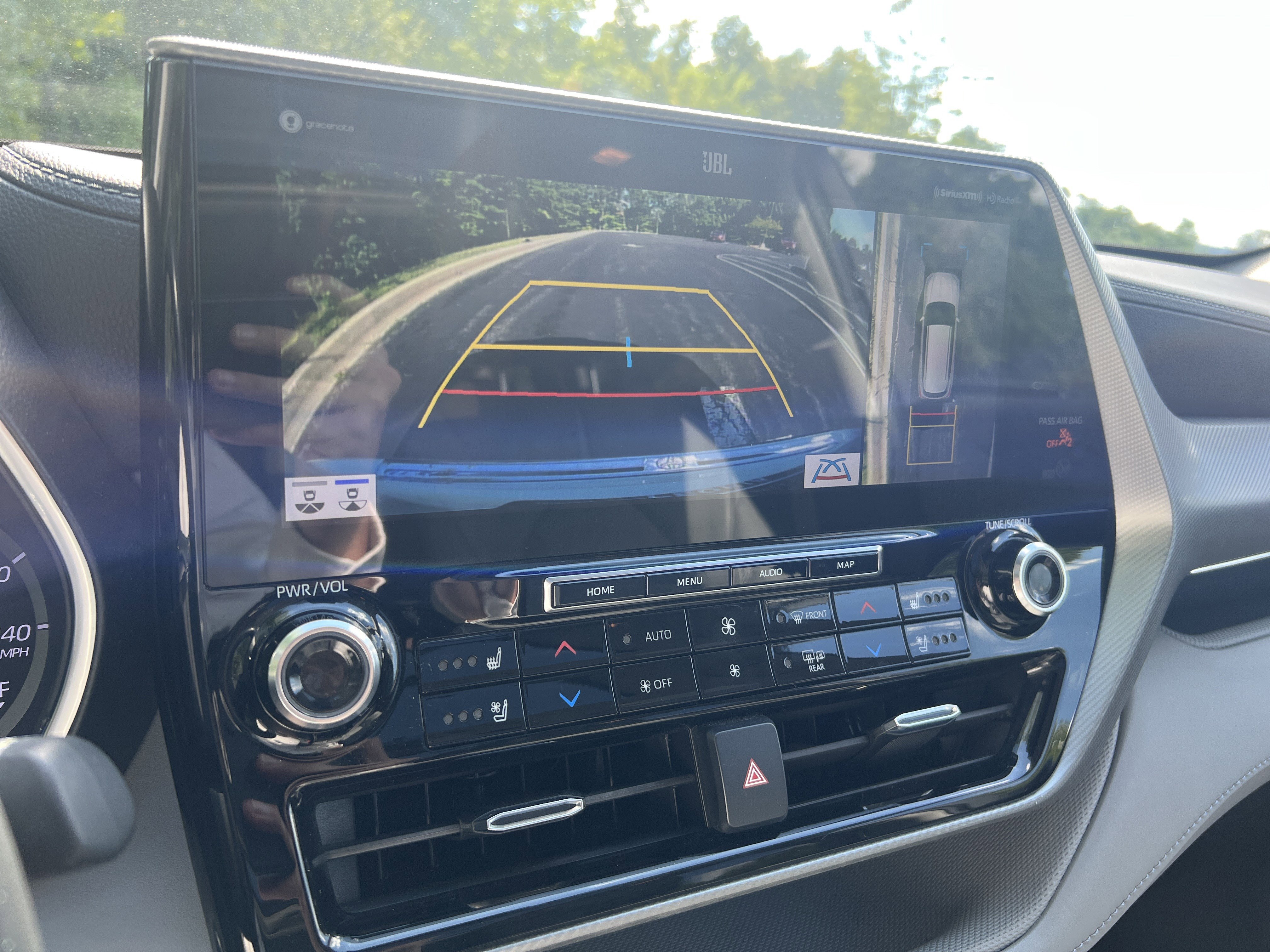 Used 2021 Toyota Highlander Platinum image 20