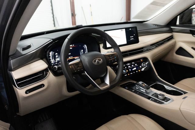 Used 2023 INFINITI QX60 Luxe w/ Cargo Package image 3