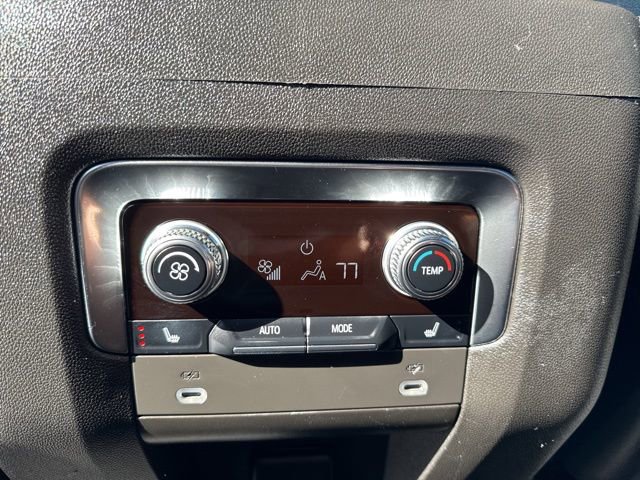 Used 2022 GMC Yukon AT4 image 18