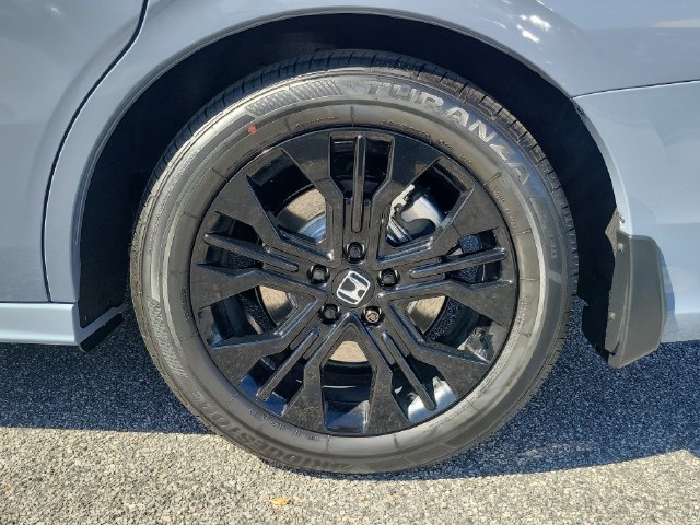 Used 2026 Honda Odyssey Sport-L image 7