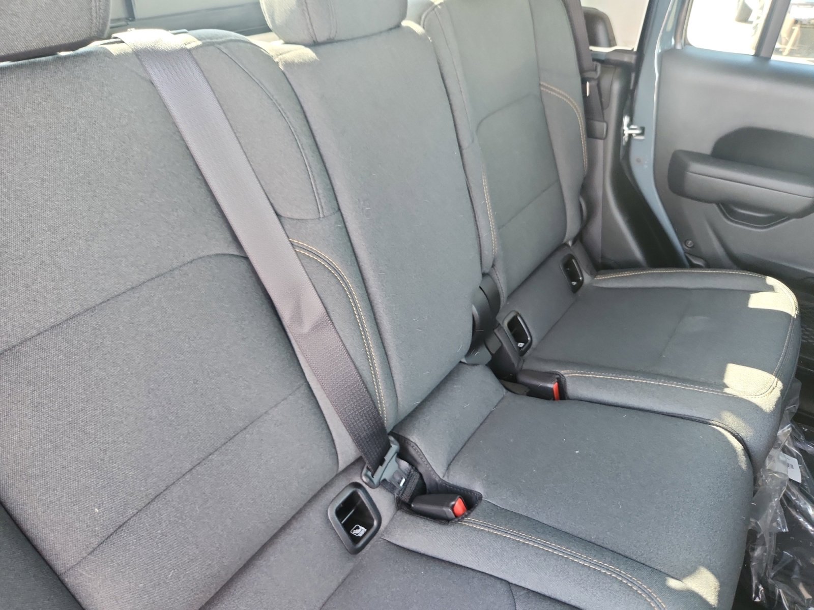 New 2025 Jeep Gladiator Sport image 19