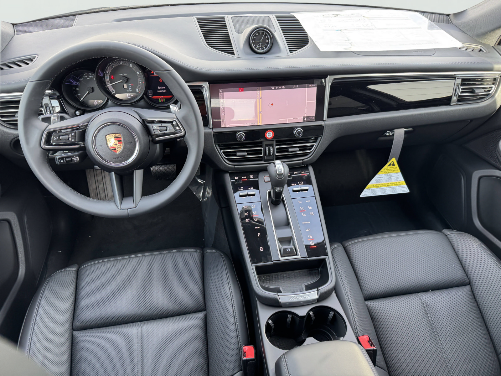 New 2025 Porsche Macan AWD/4WD image 17