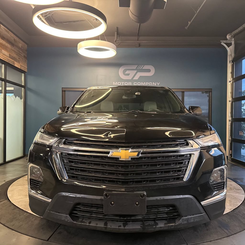 Used 2022 Chevrolet Traverse LS w/ LPO, Floor Liner Package AWD/4WD image 8