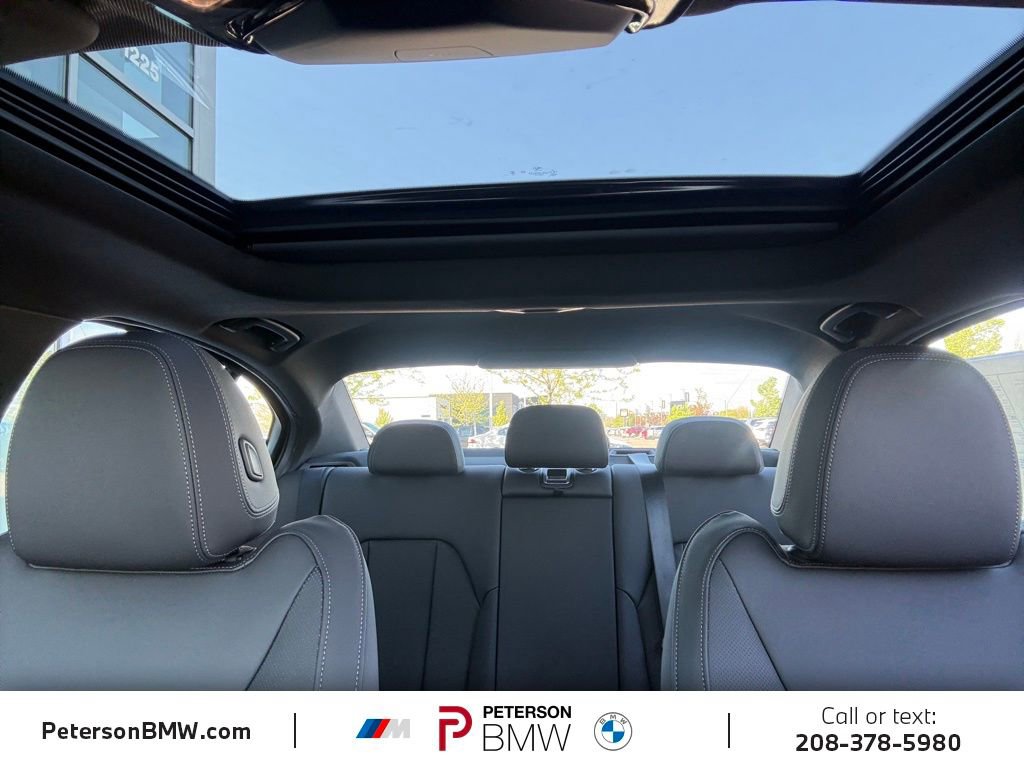 New 2026 BMW 330i xDrive Sedan w/ Premium Package image 28