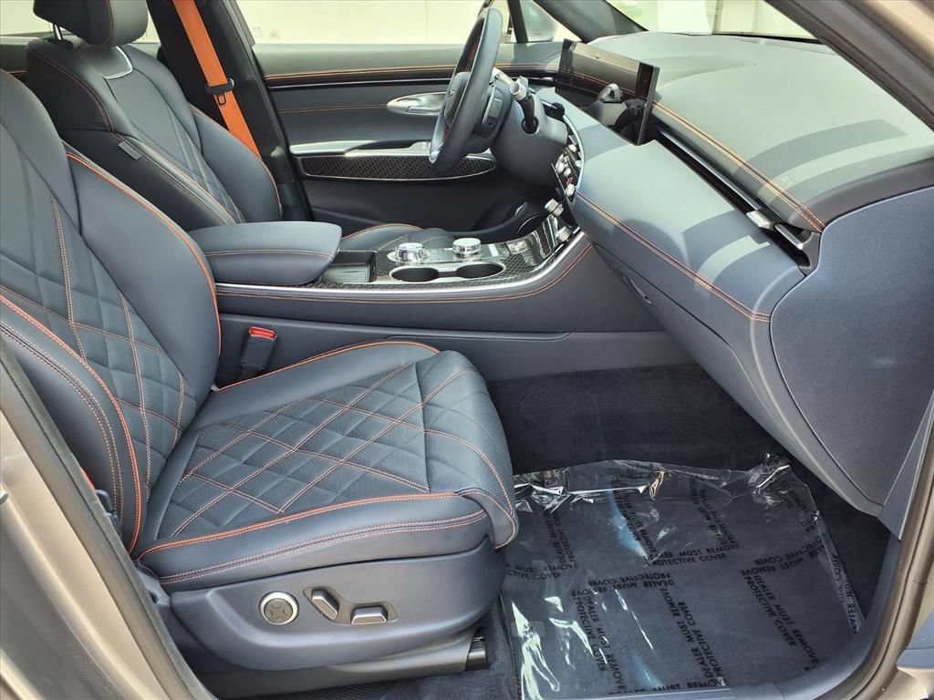 Used 2026 Genesis GV70 3.5T Sport Prestige AWD/4WD image 9
