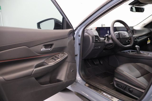 New 2026 Nissan Sentra SR w/ SR Premium Package FWD image 9