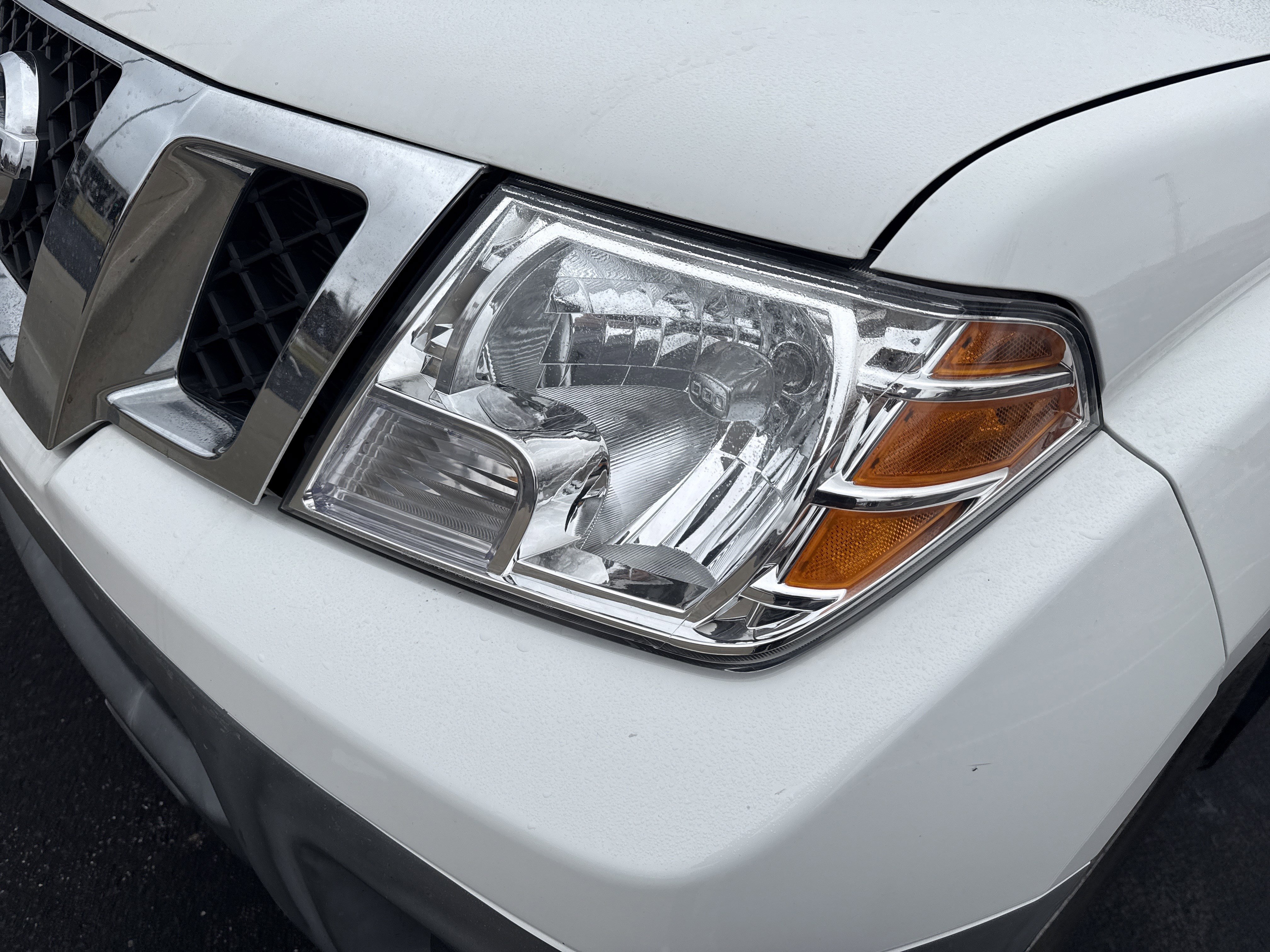 Used 2019 Nissan Frontier S image 6