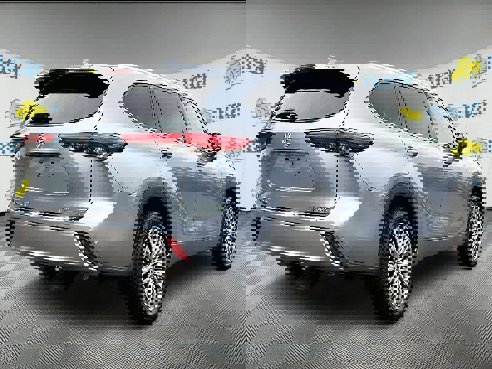 Used 2022 Toyota Highlander Platinum image 6