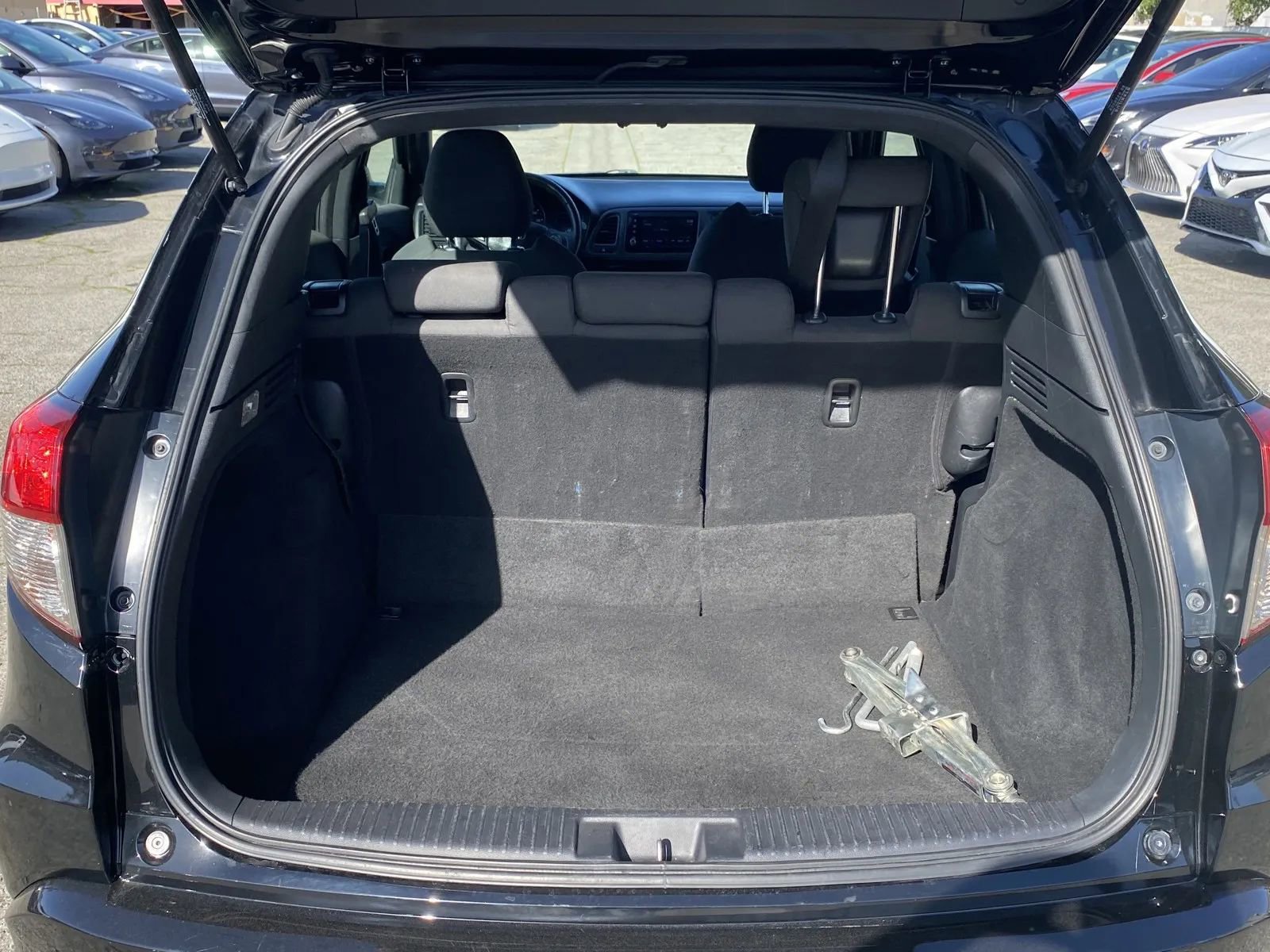 Used 2019 Honda HR-V Sport image 7