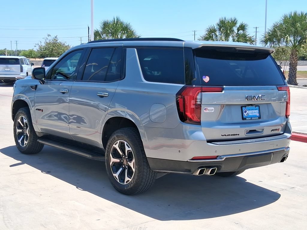 Used 2025 GMC Yukon AT4 AWD/4WD image 4
