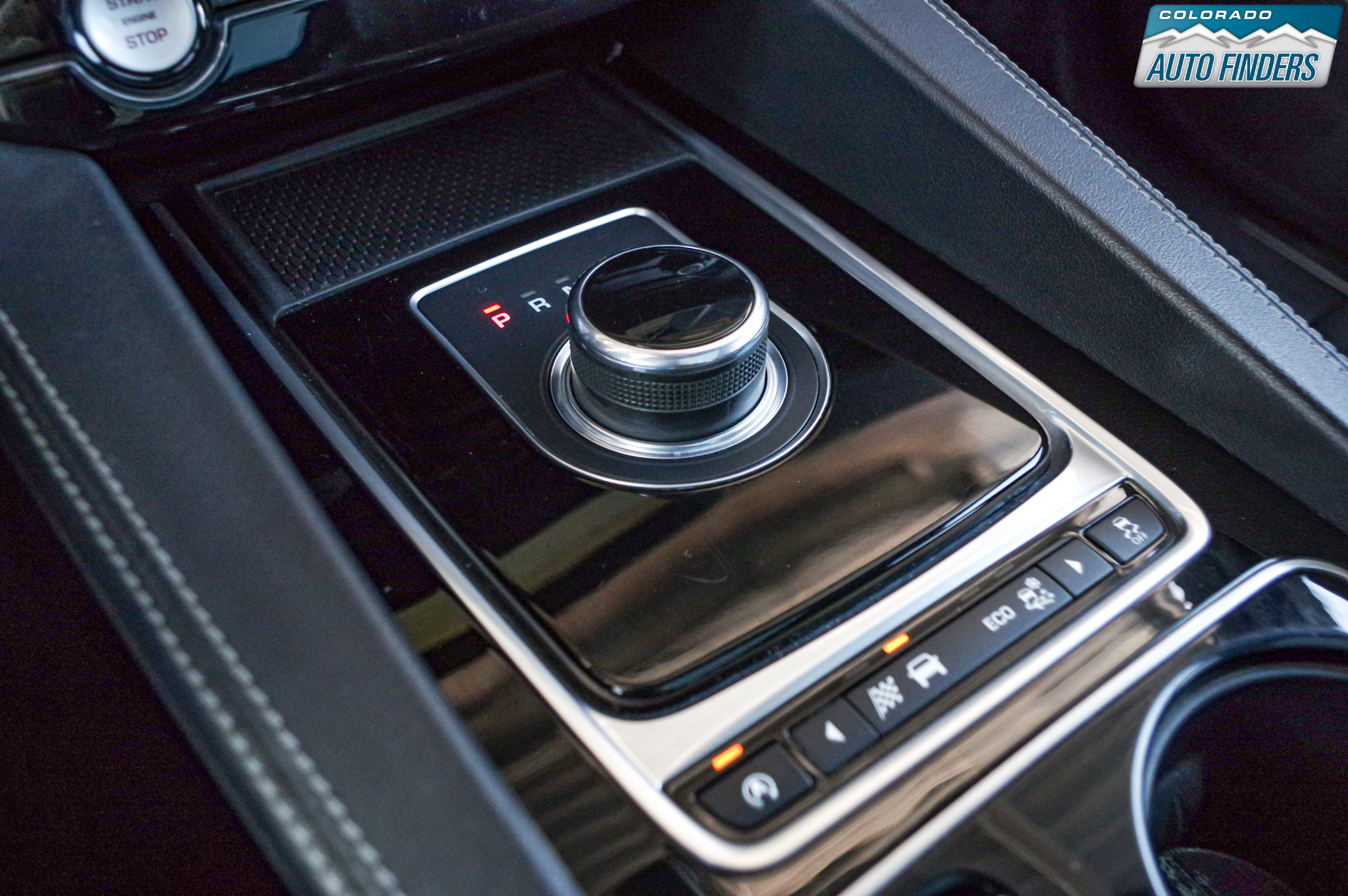 Used 2017 Jaguar F-PACE S image 19