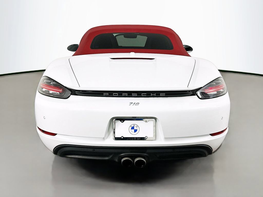 Used 2022 Porsche 718 Boxster image 6
