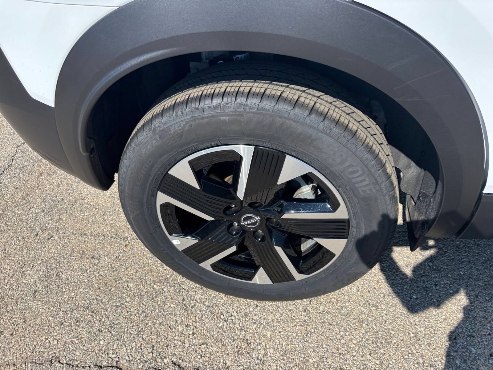 Used 2026 Nissan Kicks SV w/ Cold Weather Package AWD/4WD image 29