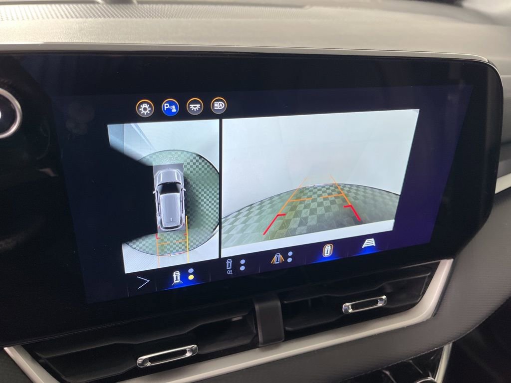 Certified 2025 Chevrolet Equinox LT w/ Convenience Package II image 28