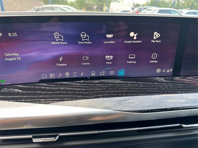 New 2025 Cadillac Escalade IQ Luxury 1 w/ Smart Trailering package image 23