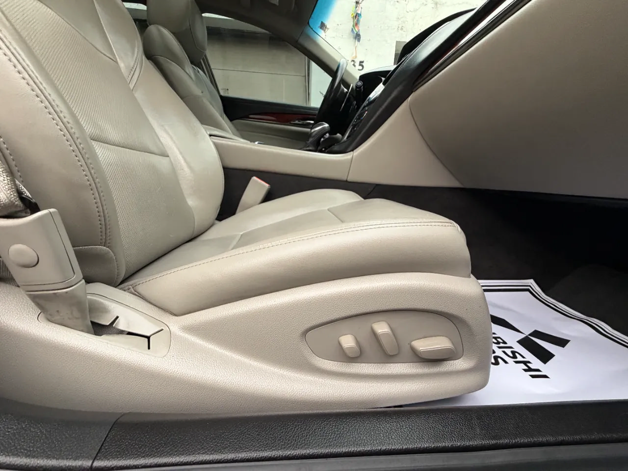 Used 2015 Cadillac CTS Luxury AWD/4WD image 42