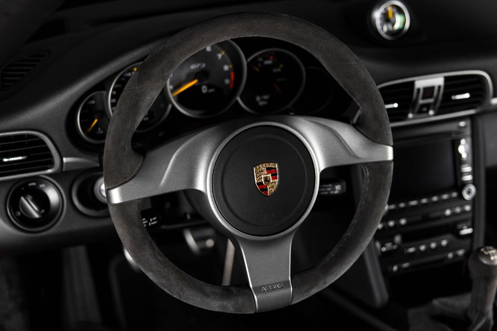 Used 2010 Porsche 911 GT3 image 18