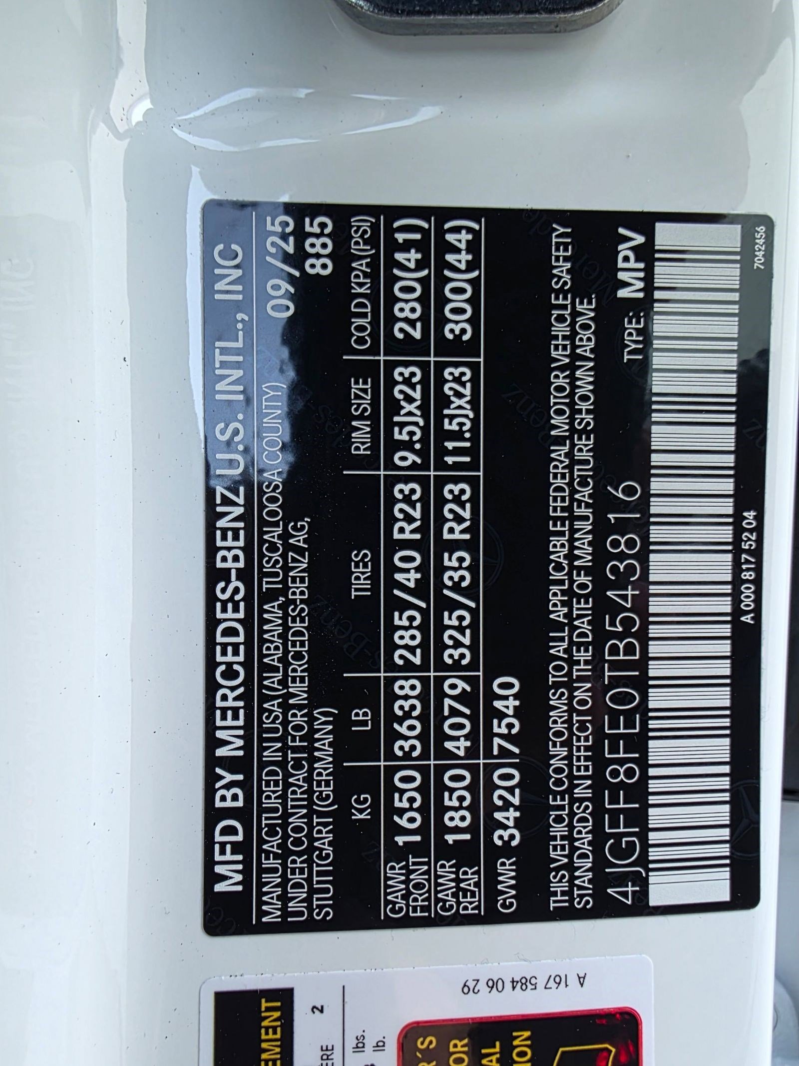 New 2026 Mercedes-Benz GLS 580 4MATIC image 18