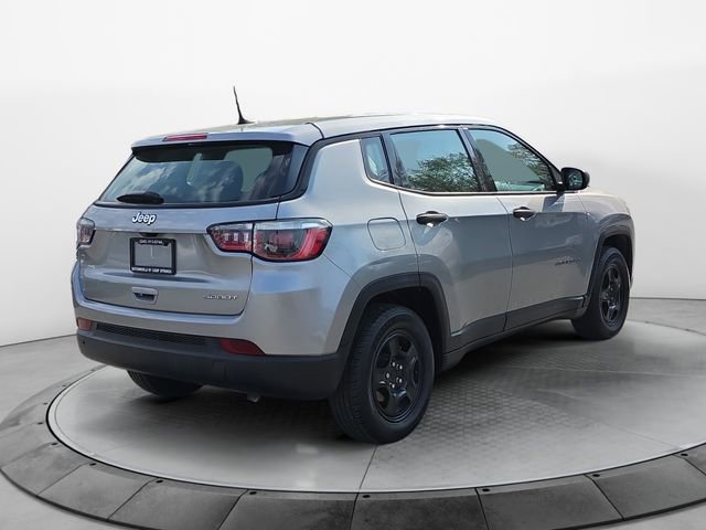 Used 2019 Jeep Compass Sport image 5