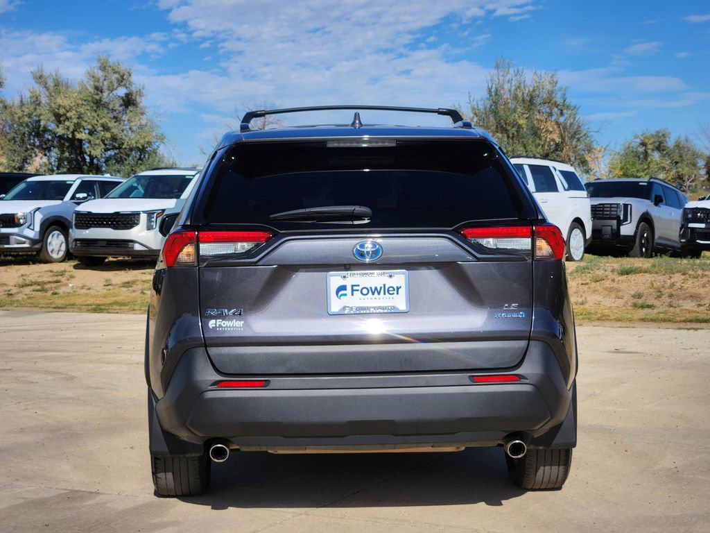 Used 2024 Toyota RAV4 LE AWD/4WD image 6