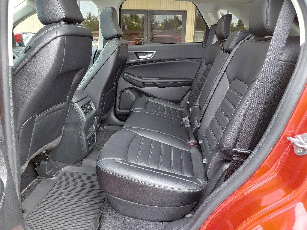 Used 2024 Ford Edge SEL w/ Convenience Package AWD/4WD image 11