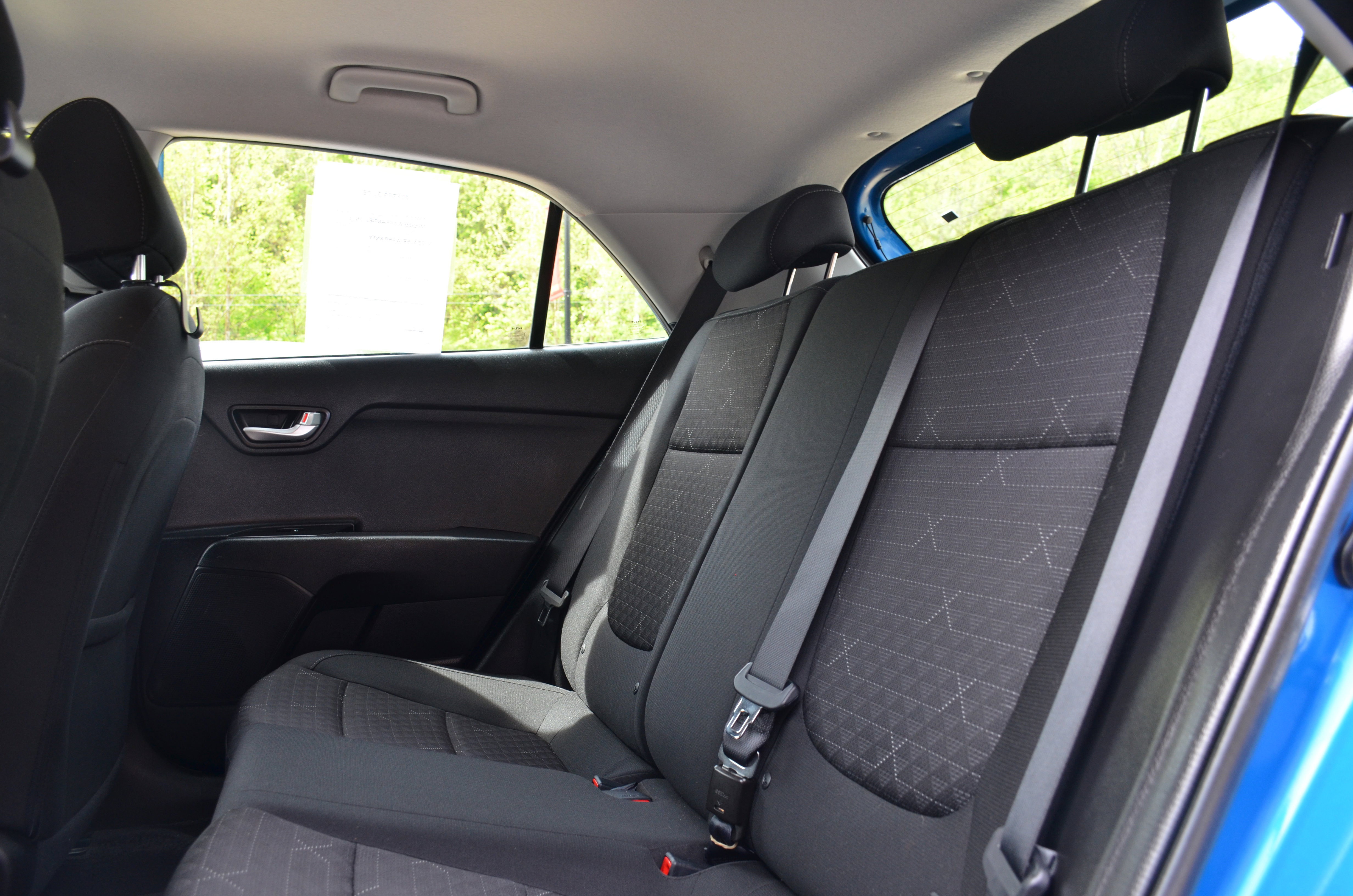 Used 2023 Kia Rio S w/ Technology Package image 16